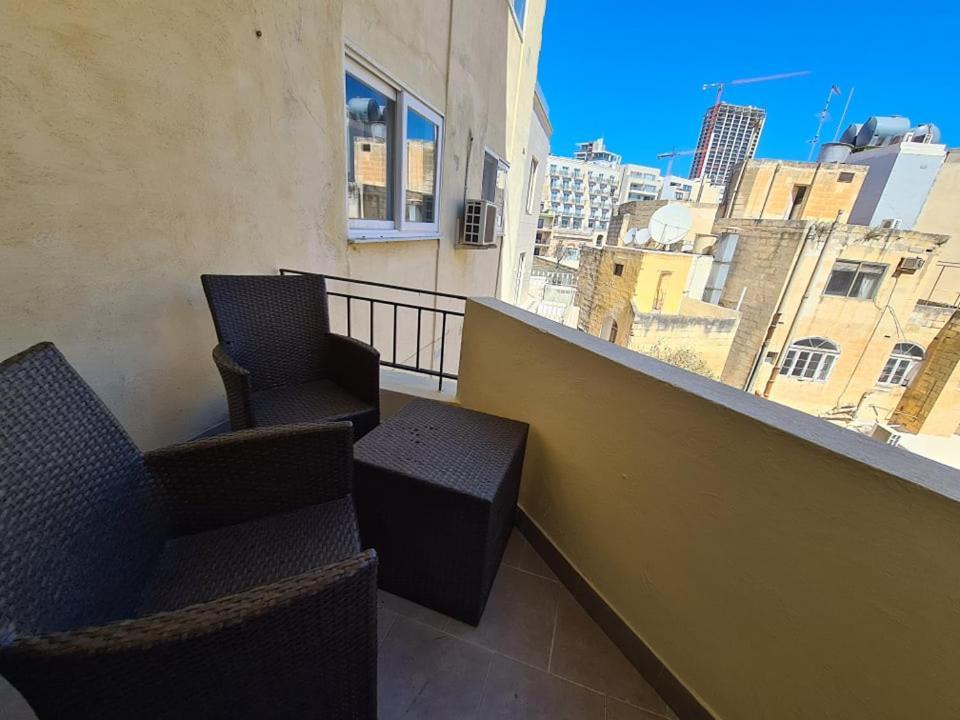 St Julians Central 2 Bedroom Apartment San Giuliano Esterno foto