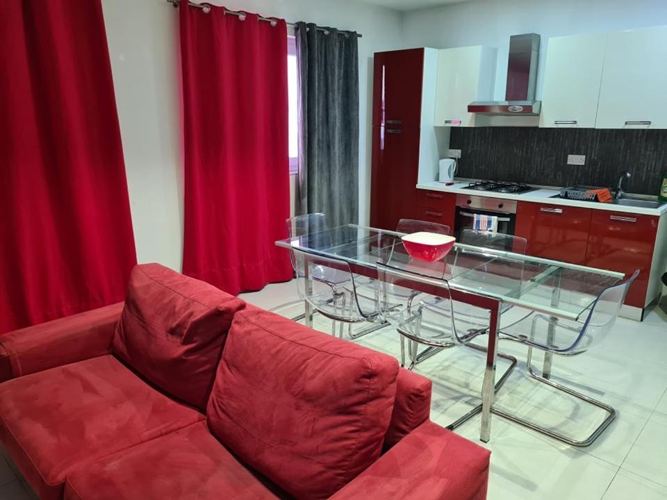 St Julians Central 2 Bedroom Apartment San Giuliano Esterno foto